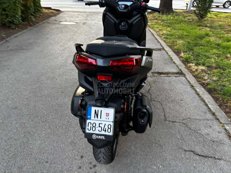 Yamaha X MAX