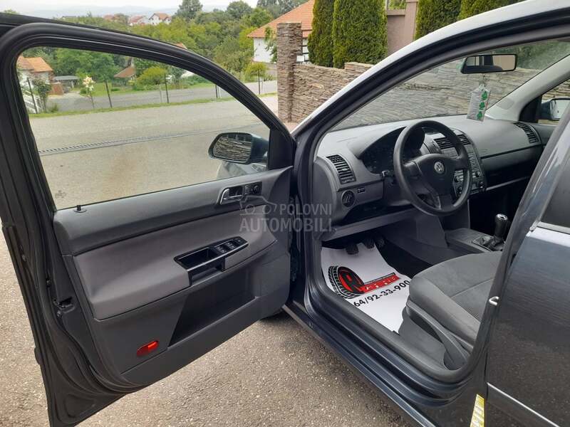 Volkswagen Polo 1.6 UV0Z/CH kao NOOV