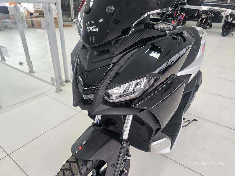 Aprilia SR GT 125