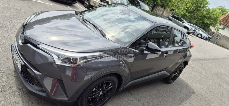 Toyota C-HR HYBRID BI-TONE