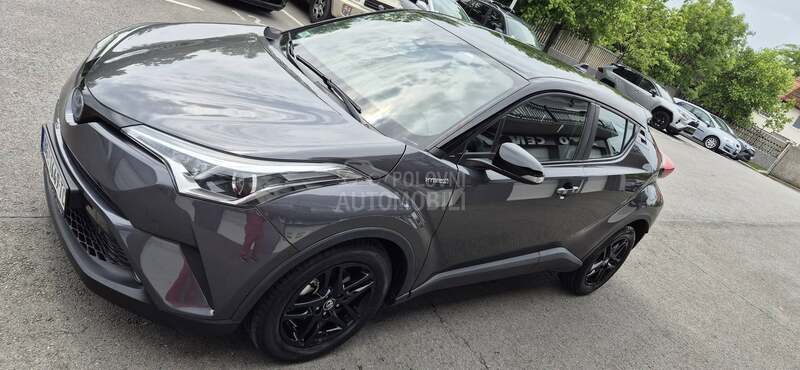 Toyota C-HR HYBRID BI-TONE
