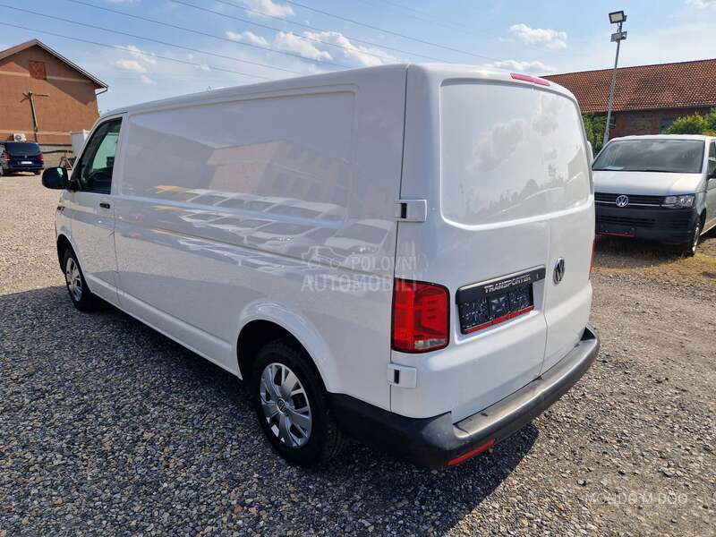 Volkswagen Transporter T6 2.0 TDI L2H1