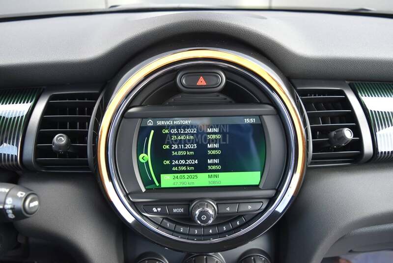 MINI Cooper S Hatch AT
