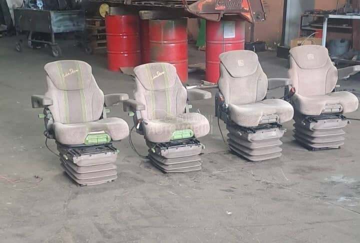 Sedišta za John Deere traktore