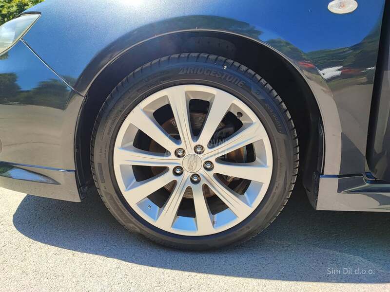 Subaru Impreza 2.0