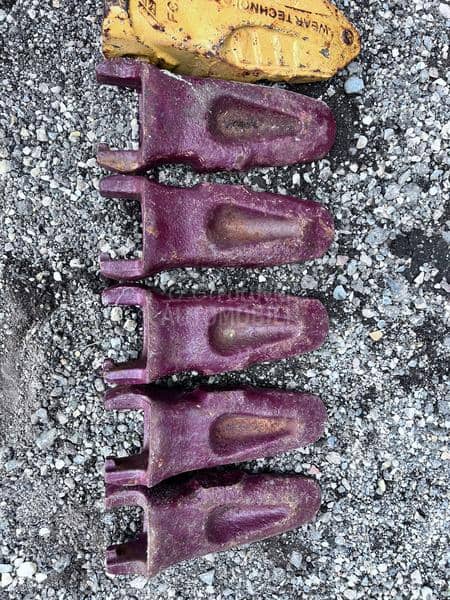 LIEBHERR zubi za kasike