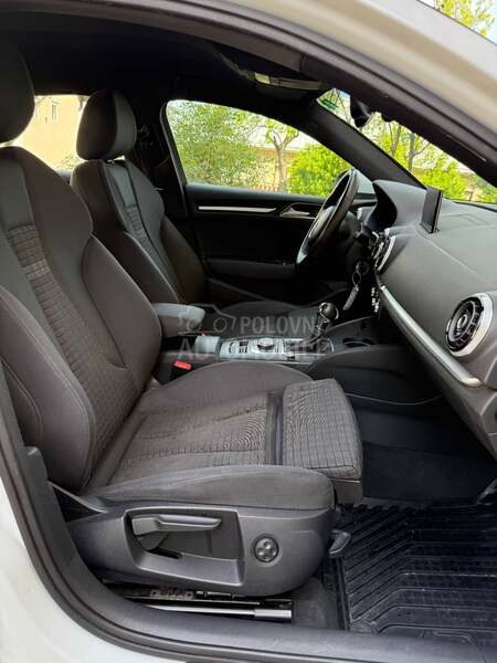 Audi A3 LED S-TRONIC CH