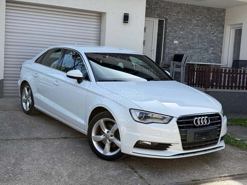 Audi A3 LED S-TRONIC CH