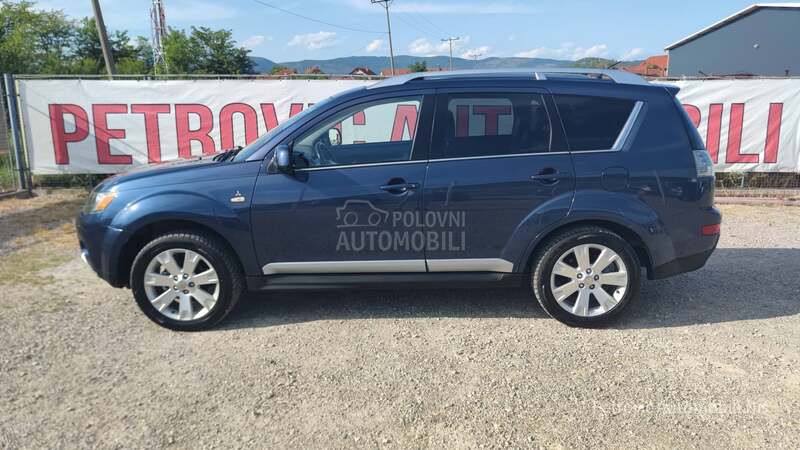 Mitsubishi Outlander 2.0Did/INTENSE/F.U.L