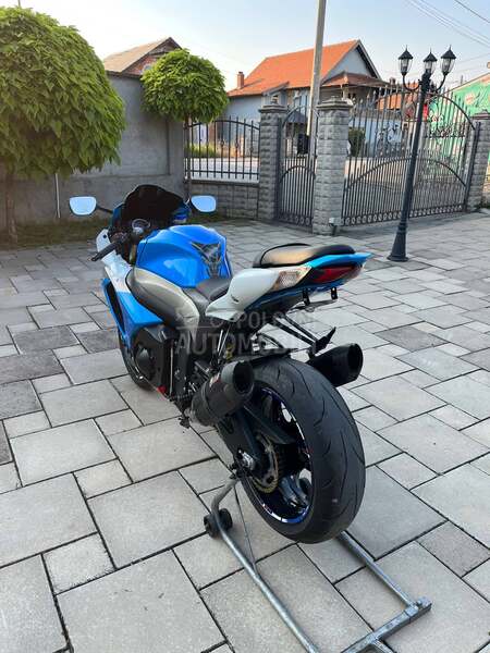 Suzuki k9 1000
