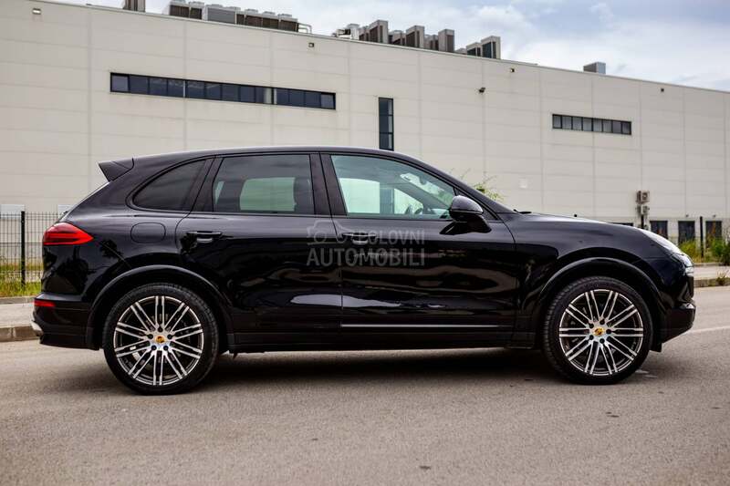 Porsche Cayenne 3.0D Platinum