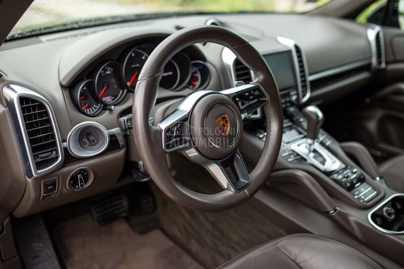 Porsche Cayenne 3.0D Platinum