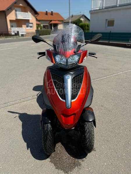 Piaggio Yourban MP3 300 2012
