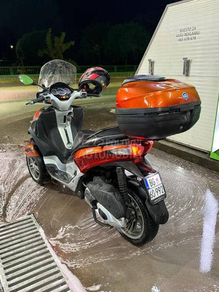 Piaggio Yourban MP3 300 2012