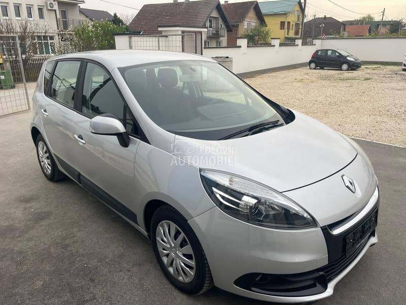 Renault Scenic 2000 2017. god. -  kompletan auto u delovima
