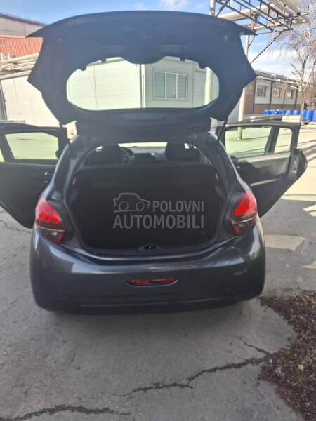 Peugeot 208 1.6 HDI 5VR