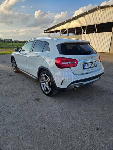 Mercedes Benz GLA 200 200 cdi