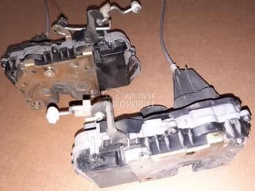 Centralna Brava Zadnja L / D za Peugeot 307