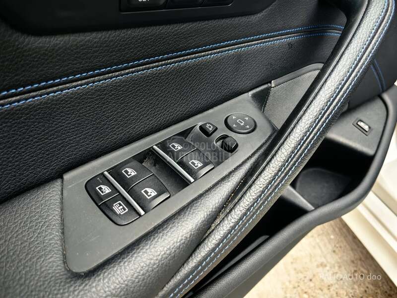 BMW M550 xi/360/ACC/20/HeadUp