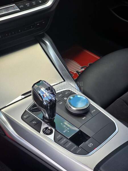 BMW M440i M4