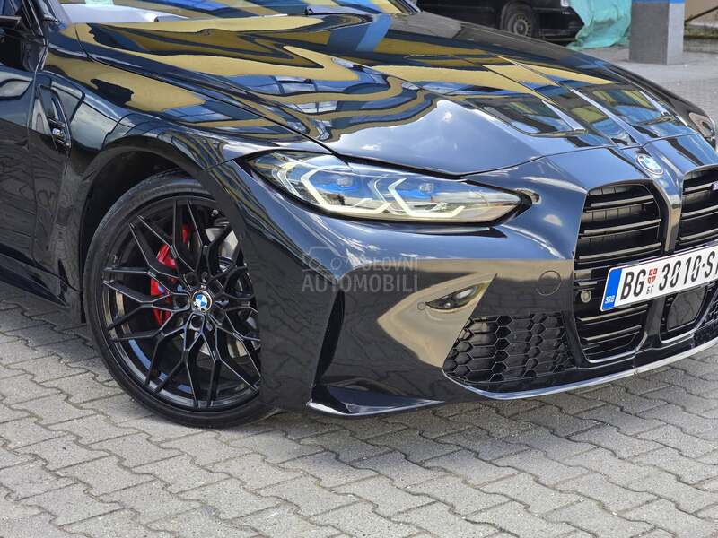 BMW M440i M4