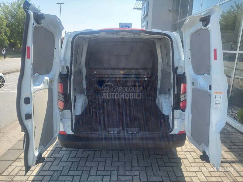 Ford Transit Custom Dupla kabina u vanu