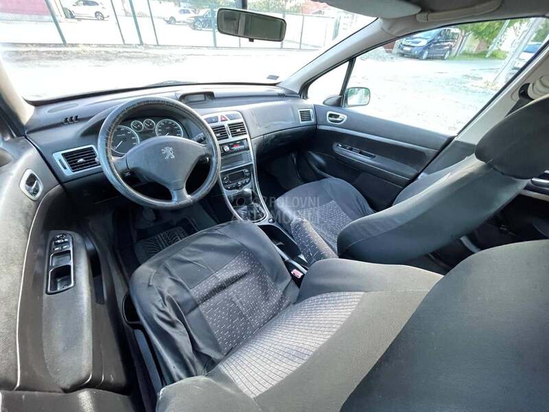 Peugeot 307 1.6B family