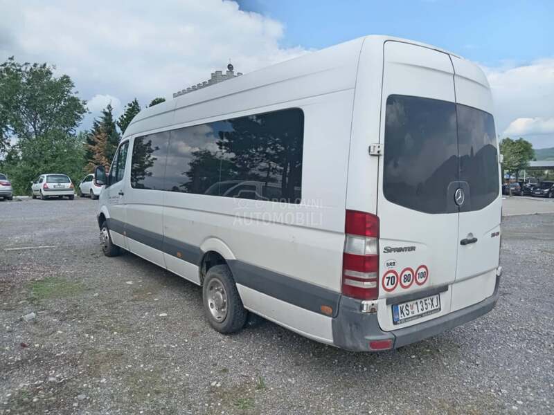 Mercedes Benz sprinter