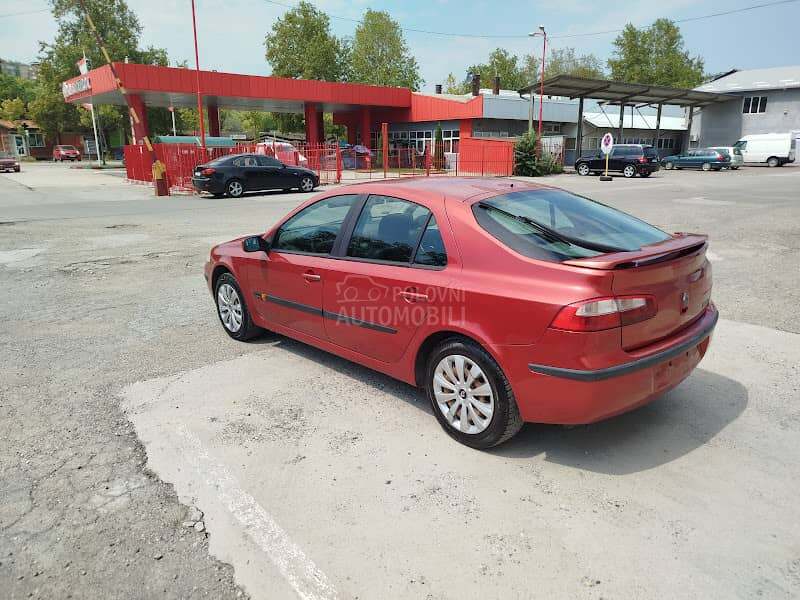 Renault Laguna 