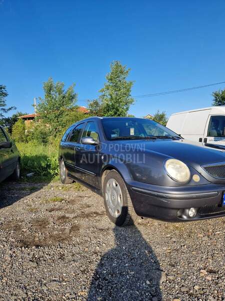 Lancia Lybra 1.9 JTD