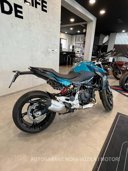 BMW F 900 R AKCIJSKI