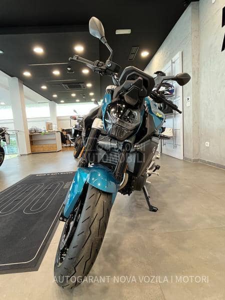 BMW F 900 R AKCIJSKI