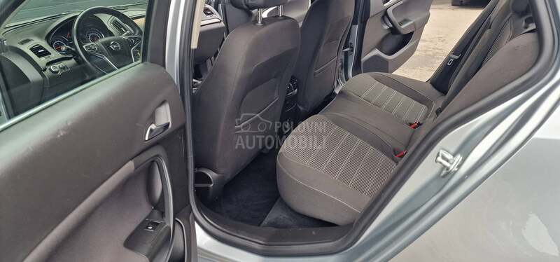 Opel Insignia 2.0 cdti Sport Line