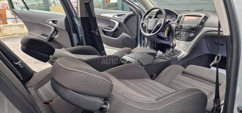Opel Insignia 2.0 cdti Sport Line