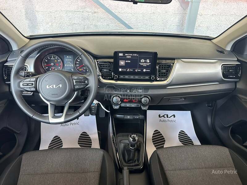 Kia Stonic 1.2 LX URBAN