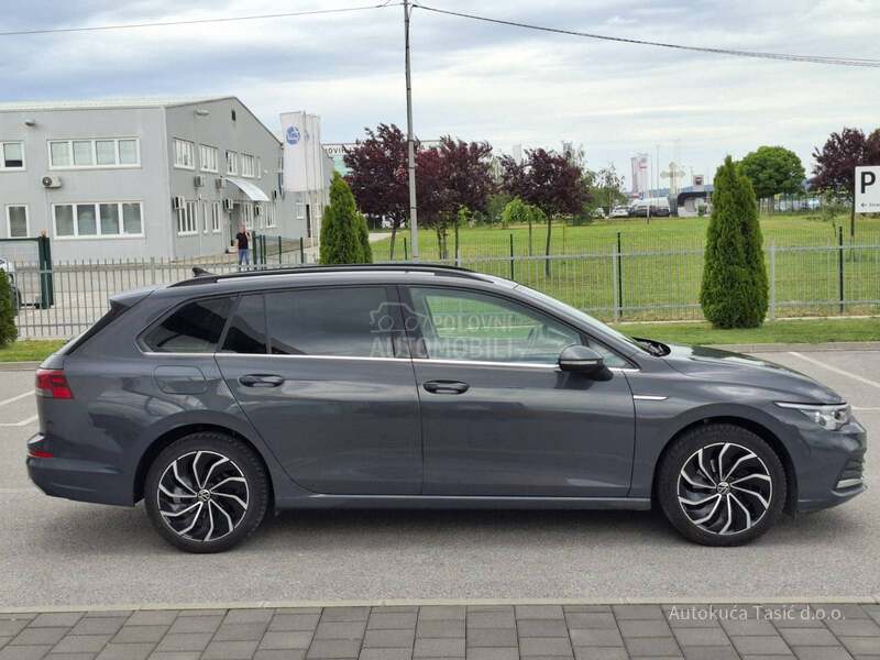 Volkswagen Golf 8 Style 1.5