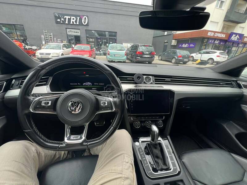 Volkswagen Arteon R line 4x4