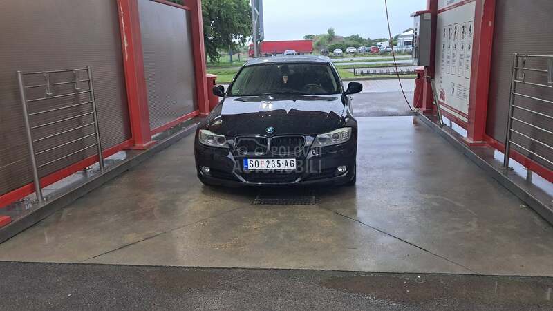 BMW 320d efficientdynamics