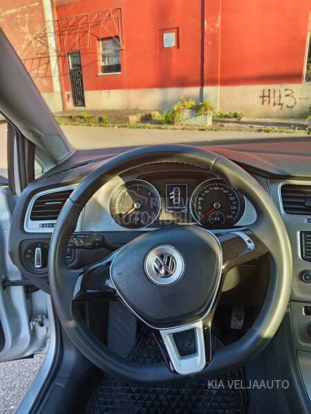 Volkswagen Golf 7 1.6 TDI BLUE MOTION