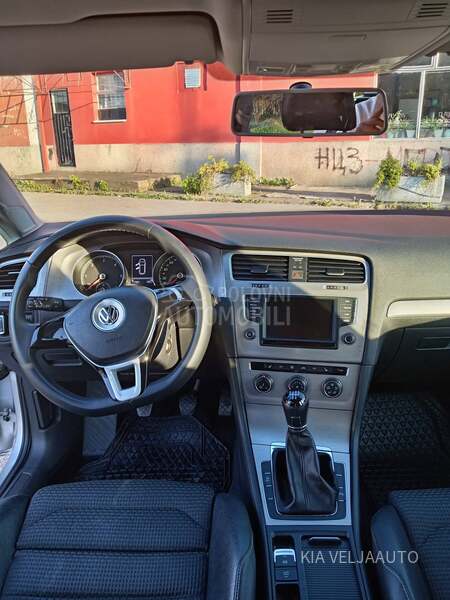 Volkswagen Golf 7 1.6 TDI BLUE MOTION