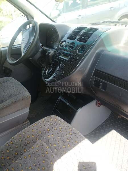 Mercedes Benz Vito V 220 CDI