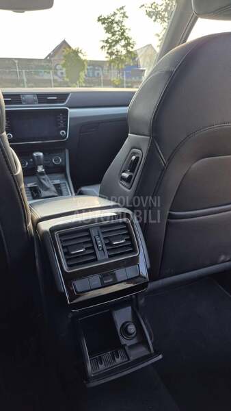 Škoda Superb AMB