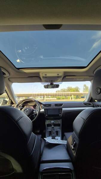Škoda Superb AMB