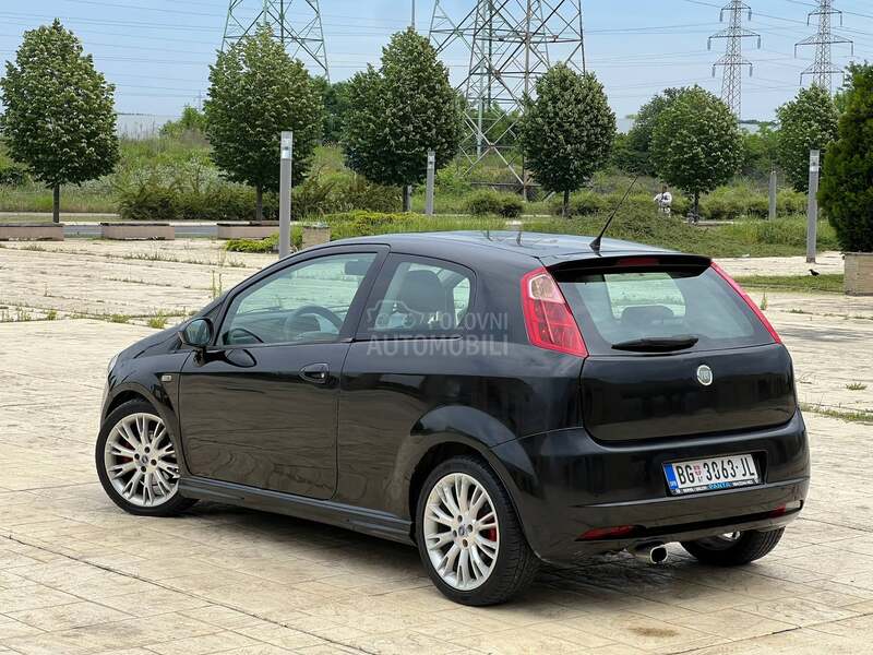 Fiat Grande Punto 1.9jtdm-FABRIKA