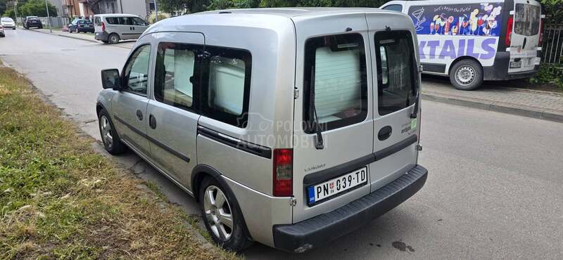 Opel Combo 1.6 Metan