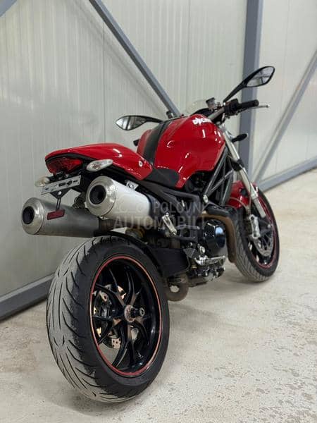 Ducati Monster 1100S fixx