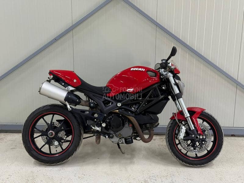 Ducati Monster 1100S fixx