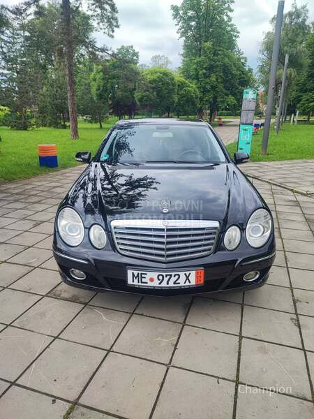 Mercedes Benz E 220 ELEGANC