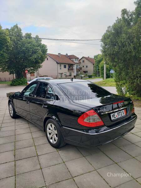 Mercedes Benz E 220 ELEGANC