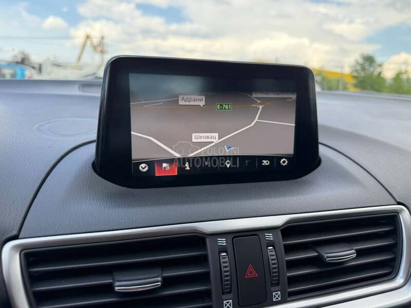 Mazda 3 Skyactiv